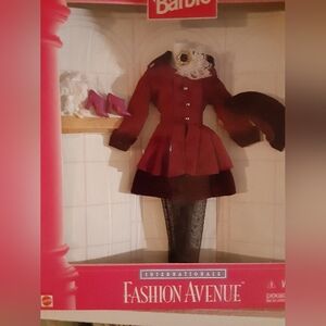 Barbie Fashion Avenue International  1996 ~ Fall ~ NRFB
